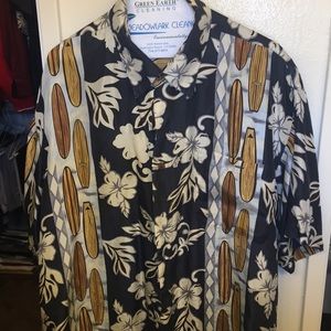 Hawaiian silk shirt
